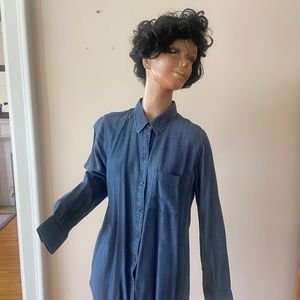Liz Claiborne Blue Denim Shirt Medium